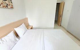 Urbanview Hotel B Liv Kendari by RedDoorz